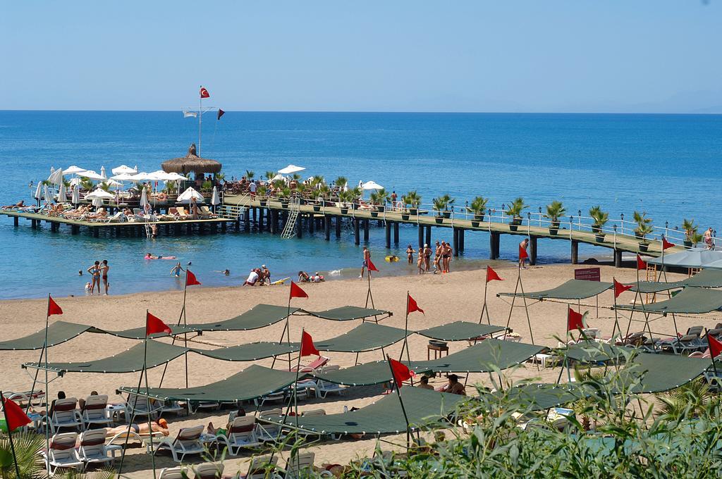 אתר נופש Delphin Palace
