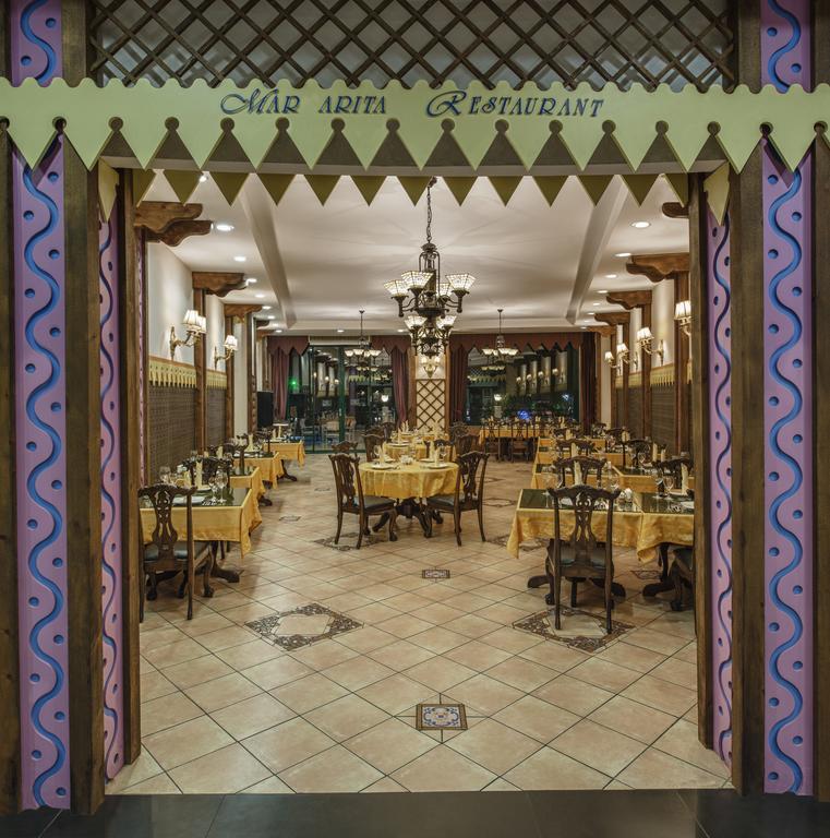 Delphin Palace אתר נופש