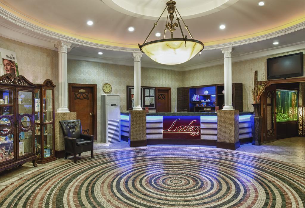 אתר נופש Delphin Palace